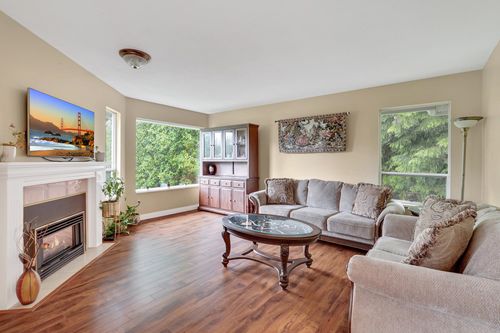 28-1216 Johnson St, Coquitlam, BC, V3B4T2 | Card Image