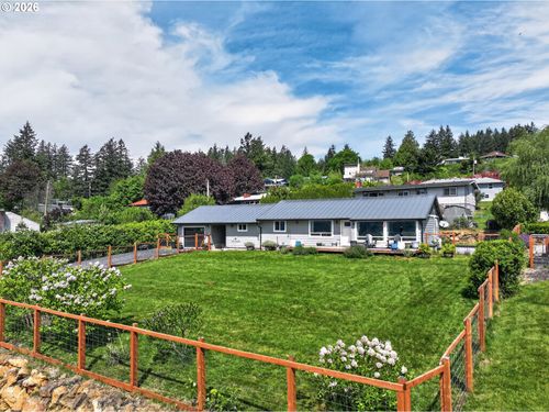 241 Ne Shepherd Ave, Stevenson, WA, 98648-4240 | Card Image