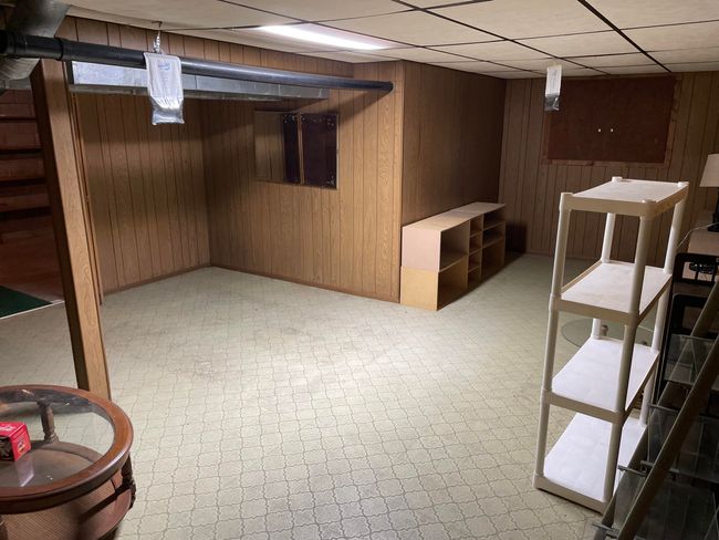 BASEMENT | Image 28