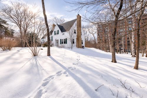 5661 Ogilvie Street, Halifax, NS, B3H1B8 | Card Image