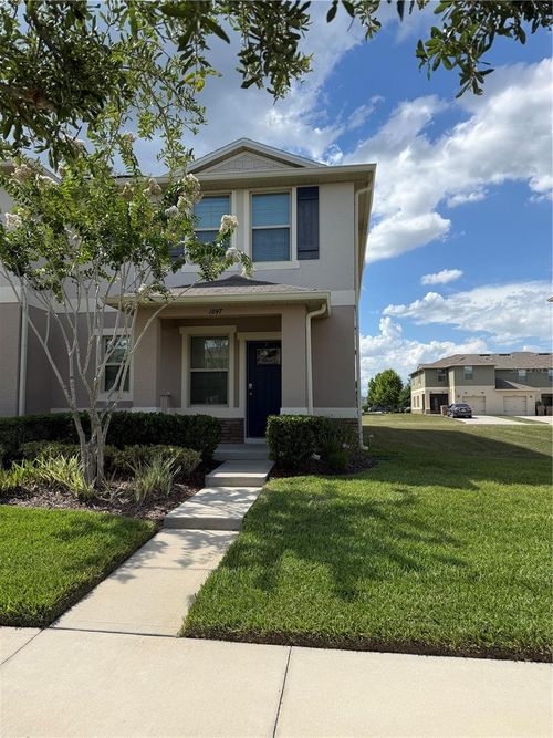 1847 Red Canyon Dr, Kindred, FL, 34744-6091 | Card Image