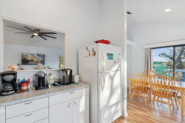 12631 Hodgson Ave, House other with 2 bedrooms, 2 bathrooms and 2 parking in CEDAR KEY FL | Image 15