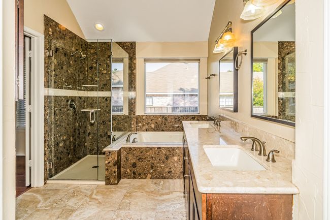 8713 Briarcrest Dr, House other with 4 bedrooms, 2 bathrooms and null parking in Rowlett TX | Image 12
