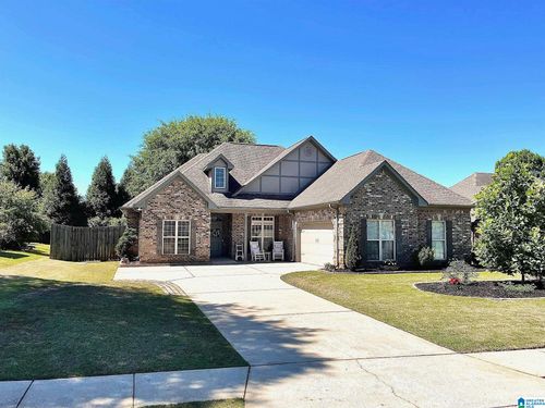 137 Tanglewood Dr, Alabaster, AL, 35007-5108 | Card Image