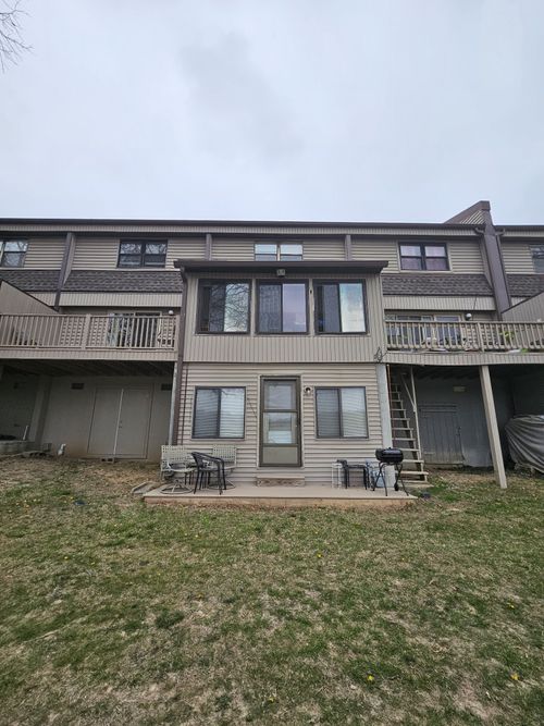 101-6 Lakeshore Ct, Crossville, TN, 38558-6630 | Card Image