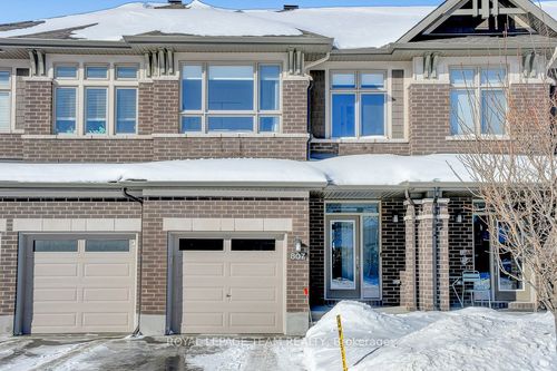 807 Clapham Terrace, Stittsville - Munster - Richmond, ON, K2S2N8 | Card Image