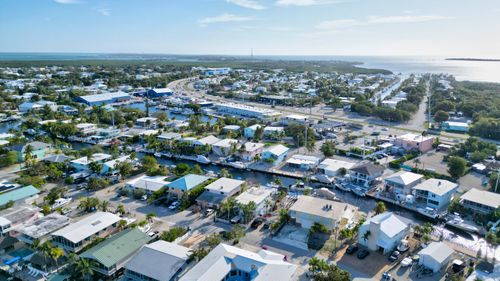 150 Azalea St, Tavernier, FL, 33070-2201 | Card Image