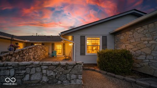 unit-f-1001 Paradise Ct, Greenwood, IN, 46143-2102 | Card Image