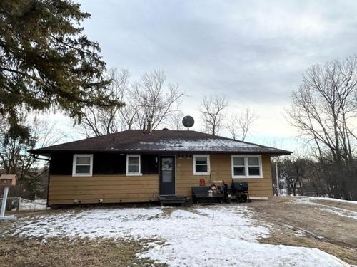 195 W Grove St, Ellsworth, WI, 54011-5053 | Card Image
