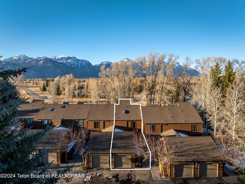 7-410 E Sagebrush Drive, Jackson, WY, 83001 | Card Image