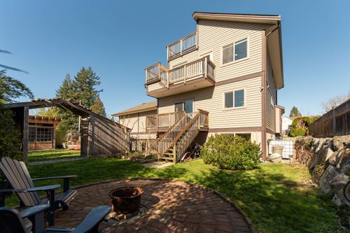 6391 Oracle Rd, Sechelt, BC, V7Z0R8 | Card Image