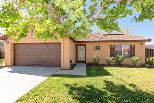 4034 E Avenue R6, Palmdale, CA, 93552-3619 | Card Image