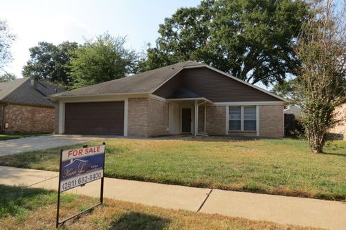 1010 Valley Ranch Dr, Katy, TX, 77450-3104 | Card Image