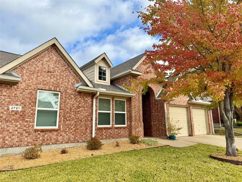 2721 Arabian Ave, Denton, TX, 76210-8058 | Card Image