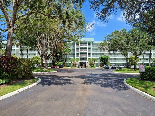 apt-205-802 Cypress Grove Ln, Pompano Beach, FL, 33069-5045 | Card Image