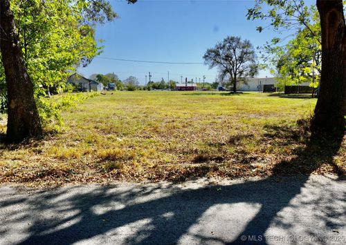 305 Mayes, Adair, OK, 74330-2240 | Card Image