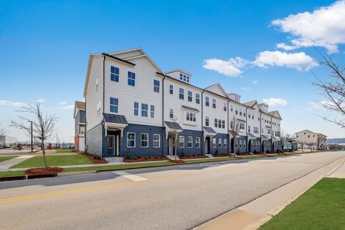 3227 Aberdeen Row, Chattanooga, TN, 37410-2454 | Card Image