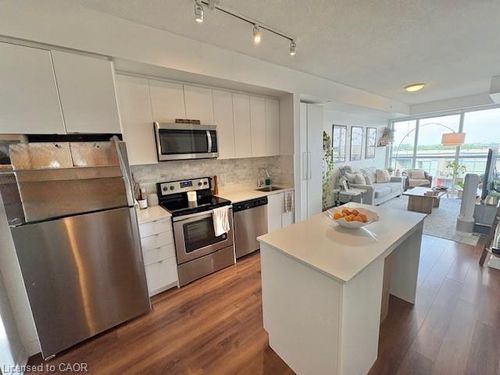 b515-5240 Dundas St, Burlington, ON, L7L0J6 | Card Image