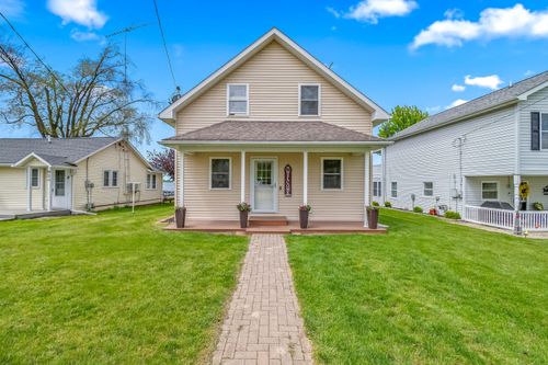 818 N Werners Landing Dr, Bronson, MI, 49028-8321 | Card Image