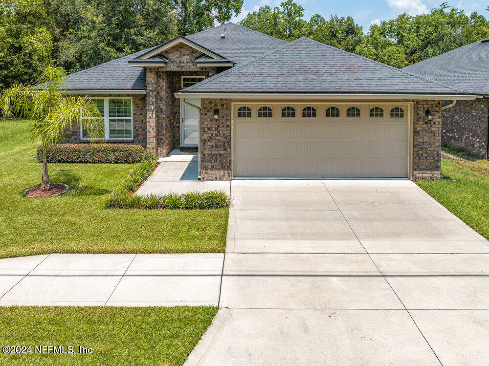 Mary Sauls Cir, Callahan, FL 32011