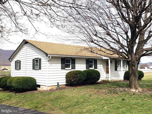 36867 Route 35 N, RICHFIELD, PA, 17086-8426 | Card Image