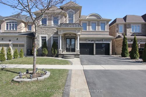 14 Ladbrook Cres, Brampton, ON, L6X5H6 | Card Image