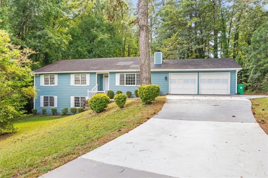 Huntingdon Ct, Stone Mountain, GA 30083