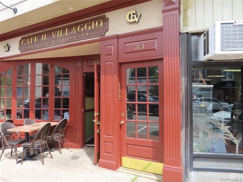3b-33 Deer Park Ave, Babylon, NY, 11702-2896 | Card Image
