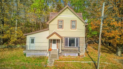 4503 Portland Ave, Sydenham, ON, K0H2T0 | Card Image