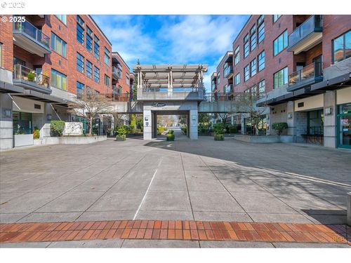 309-400 W 8th St, Vancouver, WA, 98660-3434 | Card Image