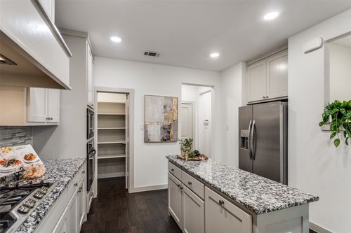 1423 Lamb Dr, Plano, TX, 75075-1211 | Card Image