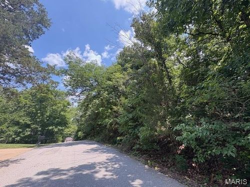 2 Camptown Trce, Hillsboro, MO, 63050 | Card Image
