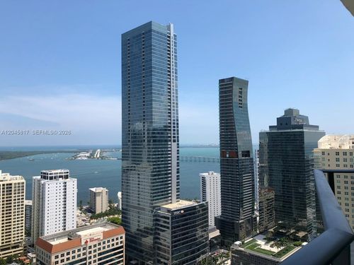 3703-1300 S Miami Avenue, Miami, FL, 33130 | Card Image