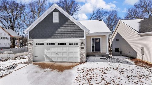 707 Barnwood Hill Drive, Wentzville, MO, 63385 | Card Image