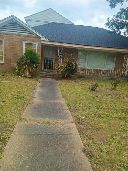 4102 Charleston St, Houston, TX, 77021-1414 | Card Image