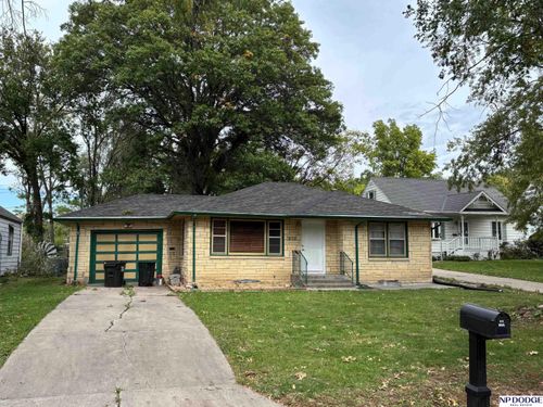 4120 J St, Lincoln, NE, 68510-3627 | Card Image