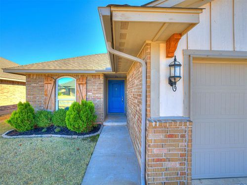 3012 Nw 184th Ter, Edmond, OK, 73012-7608 | Card Image