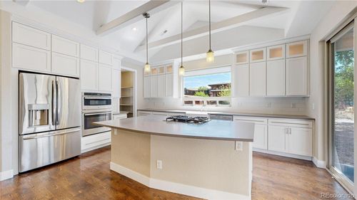 6027 Indian Rd, Boulder, CO, 80301-2923 | Card Image