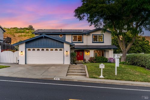 510 Hastings Dr, Benicia, CA, 94510-1326 | Card Image