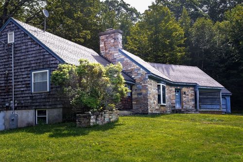 24 N Blandford Rd, Blandford, MA, 01008 | Card Image