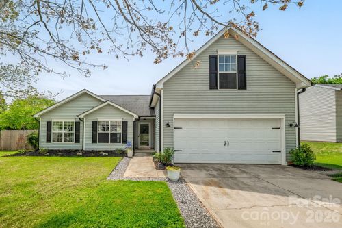 163 Pleasant Grove Ln, Mooresville, NC, 28115-8209 | Card Image