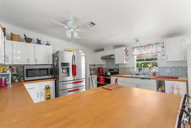 1118 Precision St, House other with 3 bedrooms, 2 bathrooms and null parking in Holiday FL | Image 21