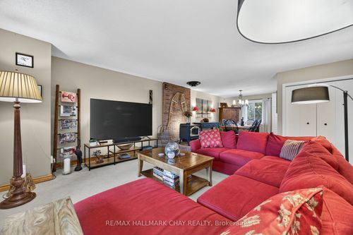 312-1102 Horseshoe Valley Rd W, Oro Medonte, ON, L4M4Y8 | Card Image