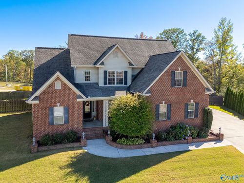 29600 Laura Ridge Dr Nw, Harvest, AL, 35749-5901 | Card Image