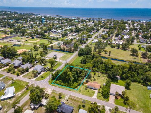 10 Marvin Ave, Port Saint Joe, FL, 32456 | Card Image