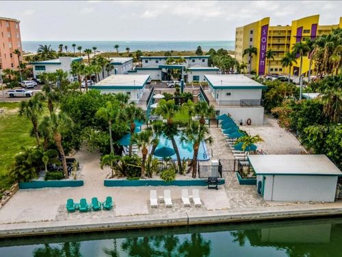 11320 Gulf Blvd, Treasure Island, FL, 33706-4642 | Card Image