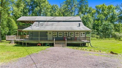 10683 Knowlton Rd, Garrettsville, OH, 44231-9794 | Card Image