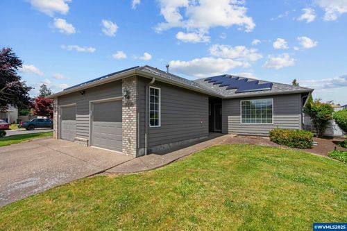 1357 Northern Heights Loop Ne, Keizer, OR, 97303-7877 | Card Image