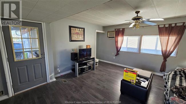 6 Maple Dr, House other with 2 bedrooms, 1 bathrooms and null parking in Mcgregor ON | Image 7