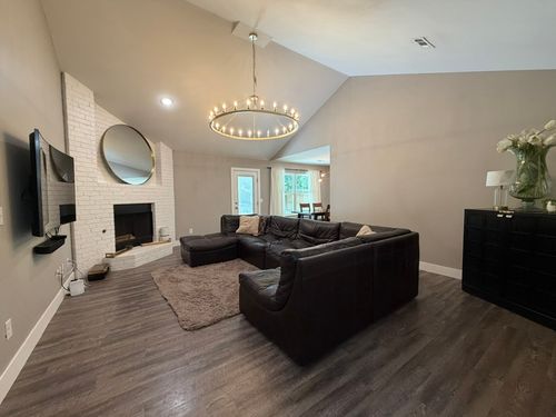 1314 N Fieldstone Ave, Fayetteville, AR, 72704-2105 | Card Image